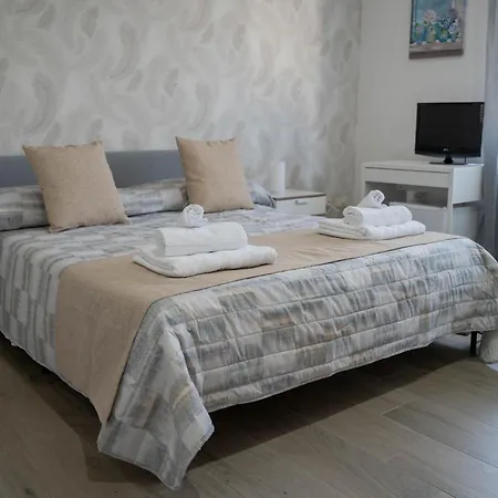 La Corte Di Emily Bed & Breakfast 3*